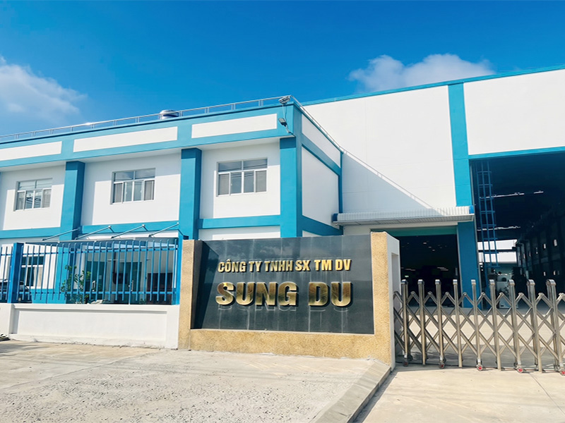 Sự hình thành của Nhà Máy Sản Xuất Cửa Gỗ Nhựa Composite